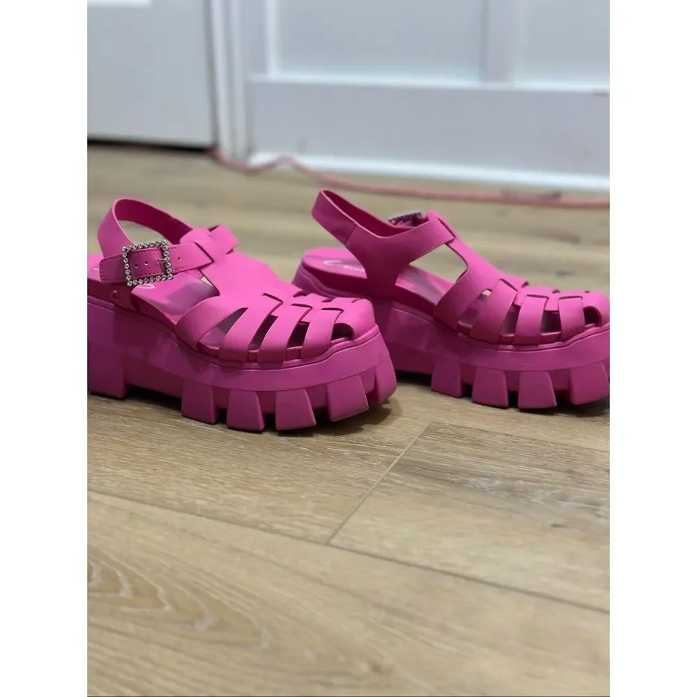 Circus NY by Sam Edelman Alyson Lug Sole Fisherman Pink Platform Sandal's 6.5US